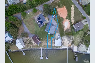 117 Bayshore Dr, Pensacola, FL 32507 - Photo 3