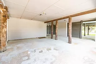 117 Bayshore Dr, Pensacola, FL 32507 - Photo 13