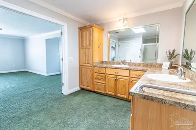 117 Bayshore Dr, Pensacola, FL 32507 - Photo 5