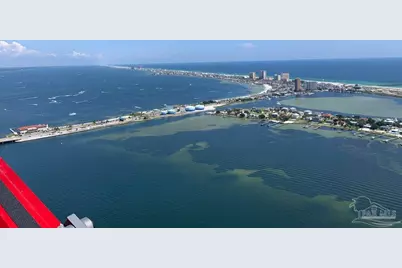 117 Bayshore Dr, Pensacola, FL 32507 - Photo 59