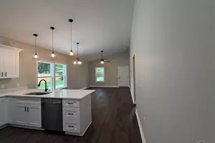 3920 Thornton St, Pace, FL 32571 - Photo 3