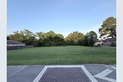 2540 N Z St, Pensacola, FL 32505 - Photo 3