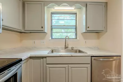 7727 Coronet Dr, Pensacola, FL 32514 - Photo 15