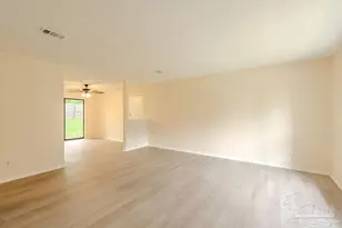 7727 Coronet Dr, Pensacola, FL 32514 - Photo 5