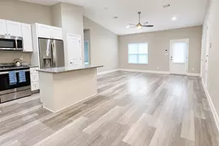 5940 Savannah Dr, Milton, FL 32570 - Photo 5