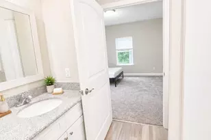5940 Savannah Dr, Milton, FL 32570 - Photo 9