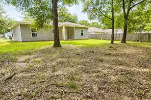 5940 Savannah Dr, Milton, FL 32570 - Photo 17