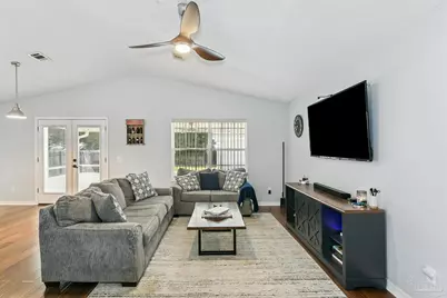 3997 Omega St, Pace, FL 32571 - Photo 7