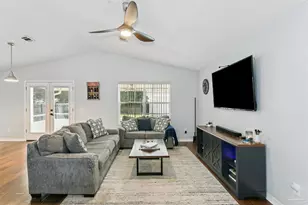 3997 Omega St, Pace, FL 32571 - Photo 7