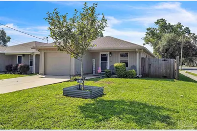 901 E Fisher St, Pensacola, FL 32503 - Photo 1