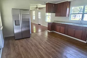 1217 Dexter Ave, Pensacola, FL 32507 - Photo 9