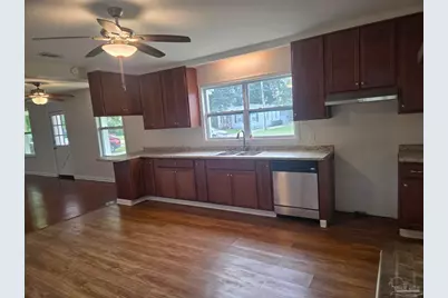 1217 Dexter Ave, Pensacola, FL 32507 - Photo 7