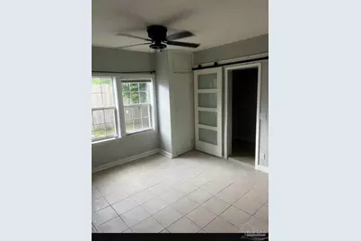3701 W Brainerd St #A & B, Pensacola, FL 32505 - Photo 3