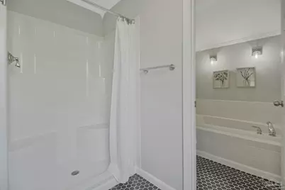 4751 W Spencer Field Rd, Pace, FL 32571 - Photo 7