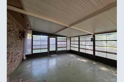 5505 Fairview Dr, Pensacola, FL 32505 - Photo 17