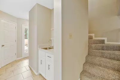 464 E Burgess Rd, Pensacola, FL 32504 - Photo 19