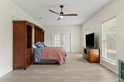 2446 Knotty Pine Dr, Navarre, FL 32566 - Photo 15