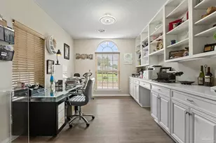 2446 Knotty Pine Dr, Navarre, FL 32566 - Photo 23