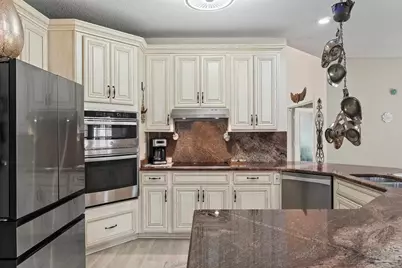 2446 Knotty Pine Dr, Navarre, FL 32566 - Photo 13