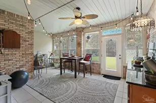 2446 Knotty Pine Dr, Navarre, FL 32566 - Photo 41