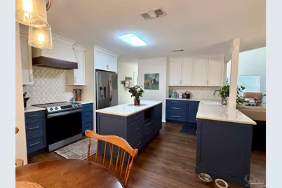 3110 Leesburg Sq, Pensacola, FL 32504 - Photo 3