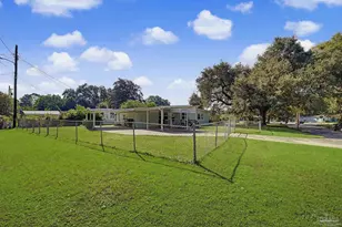 602 Edgecliff Dr, Pensacola, FL 32506 - Photo 13