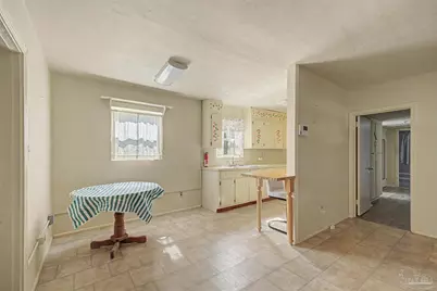 602 Edgecliff Dr, Pensacola, FL 32506 - Photo 5