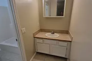 537 Petros Cir, Pensacola, FL 32505 - Photo 7