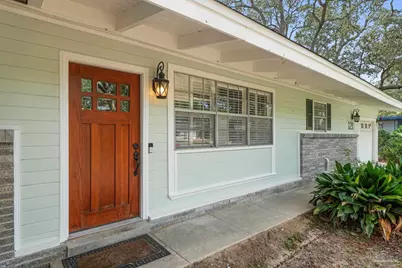 121 Gilmore Dr, Gulf Breeze, FL 32561 - Photo 5