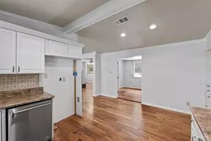 121 Gilmore Dr, Gulf Breeze, FL 32561 - Photo 17