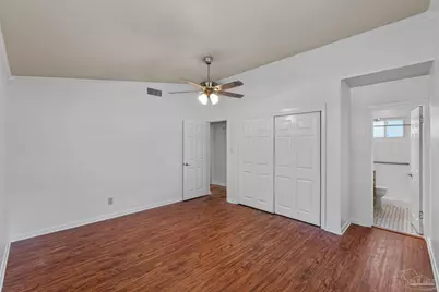 121 Gilmore Dr, Gulf Breeze, FL 32561 - Photo 25