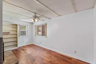 121 Gilmore Dr, Gulf Breeze, FL 32561 - Photo 11