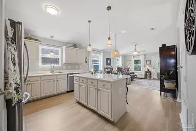 5519 Sea Spray Ct, Gulf Breeze, FL 32563 - Photo 9