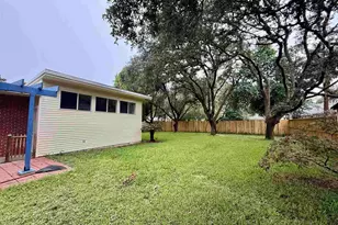 3 Driftwood Ave, Gulf Breeze, FL 32561 - Photo 7