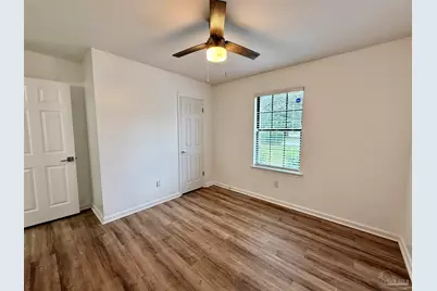 1305 Heatherwood Cir, Pensacola, FL 32506 - Photo 17