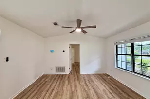 1305 Heatherwood Cir, Pensacola, FL 32506 - Photo 3