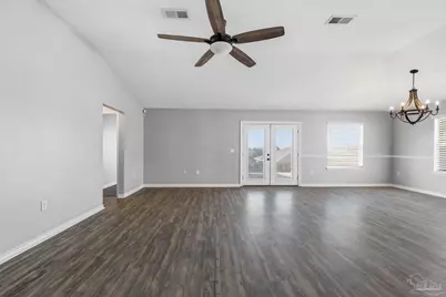 5634 Silver Star Ct, Milton, FL 32583 - Photo 7