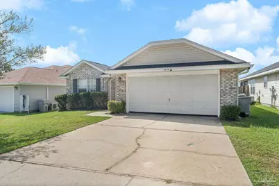 5634 Silver Star Ct, Milton, FL 32583 - Photo 3
