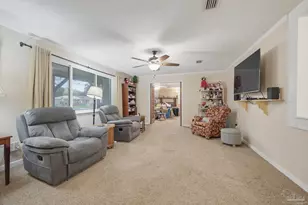 5710 Perkins St, Pensacola, FL 32526 - Photo 9