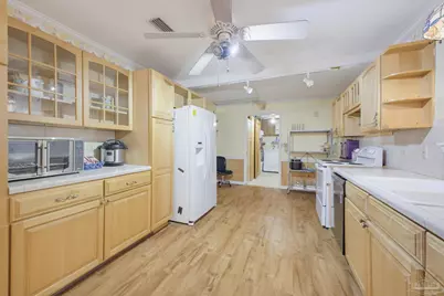 5710 Perkins St, Pensacola, FL 32526 - Photo 21