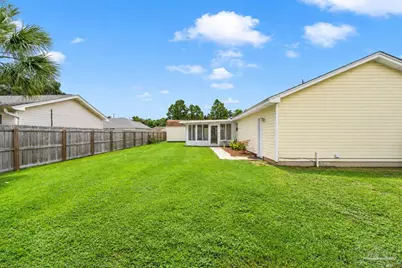 1462 Central Pkwy, Gulf Breeze, FL 32563 - Photo 37
