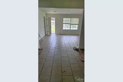 7765 Le Juene Dr, Pensacola, FL 32514 - Photo 5