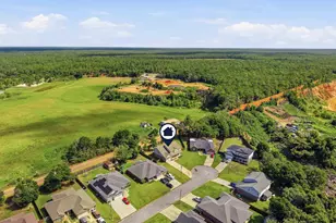 8566 Holley Hills Cir, Navarre, FL 32566 - Photo 39
