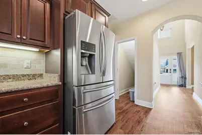 8566 Holley Hills Cir, Navarre, FL 32566 - Photo 15