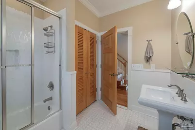1704 N 14th Ave, Pensacola, FL 32503 - Photo 11