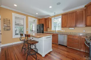 1704 N 14th Ave, Pensacola, FL 32503 - Photo 15