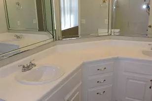1897 Gulf Bay Ln, Pensacola, FL 32506 - Photo 5