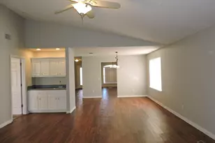 1897 Gulf Bay Ln, Pensacola, FL 32506 - Photo 3