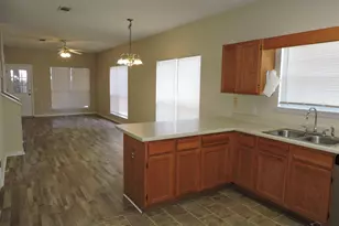 206 Wildflower Ln, Pensacola, FL 32514 - Photo 3