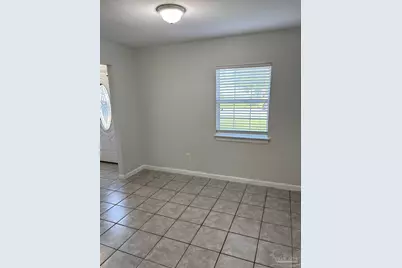 8410 Williamsburg Cir, Pensacola, FL 32514 - Photo 3